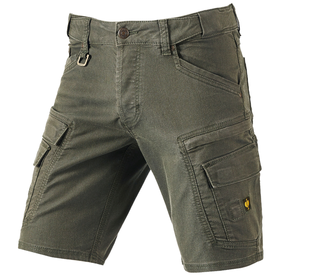 Topics: Cargo shorts e.s.vintage + disguisegreen