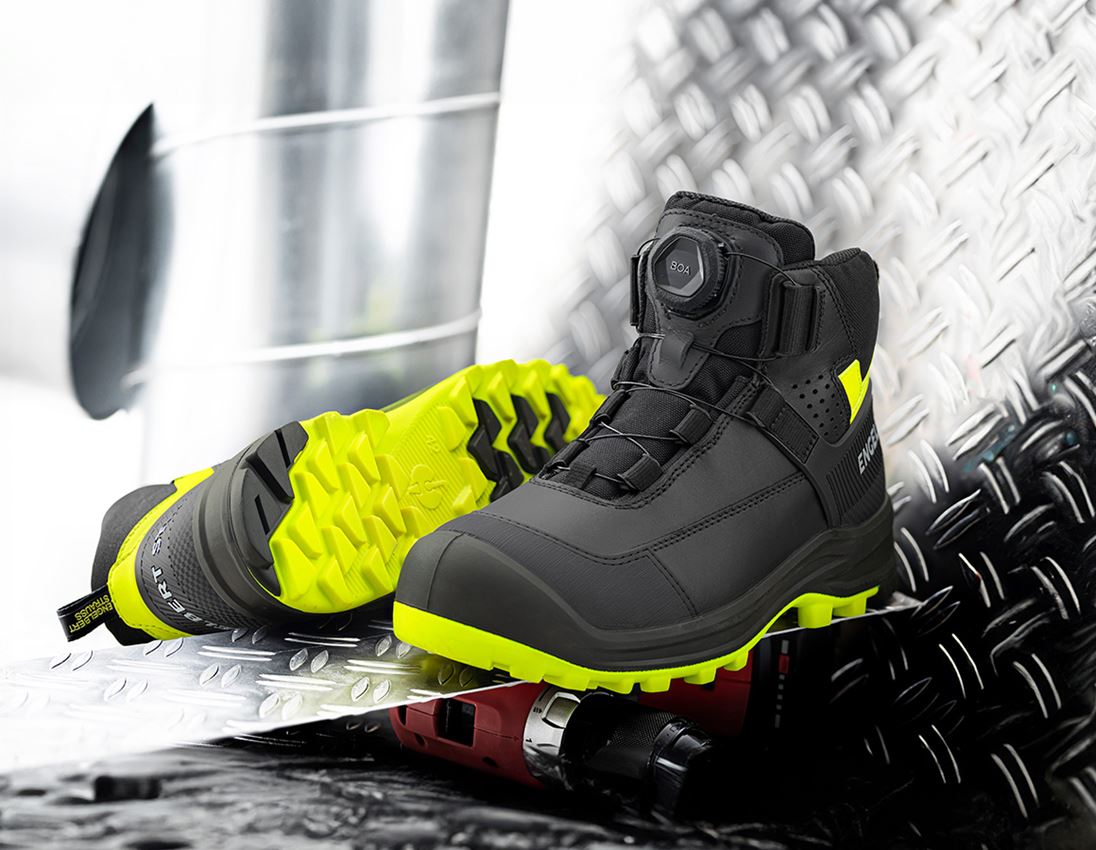 Footwear: S3 Safety boots e.s. Sawato mid + black/high-vis yellow