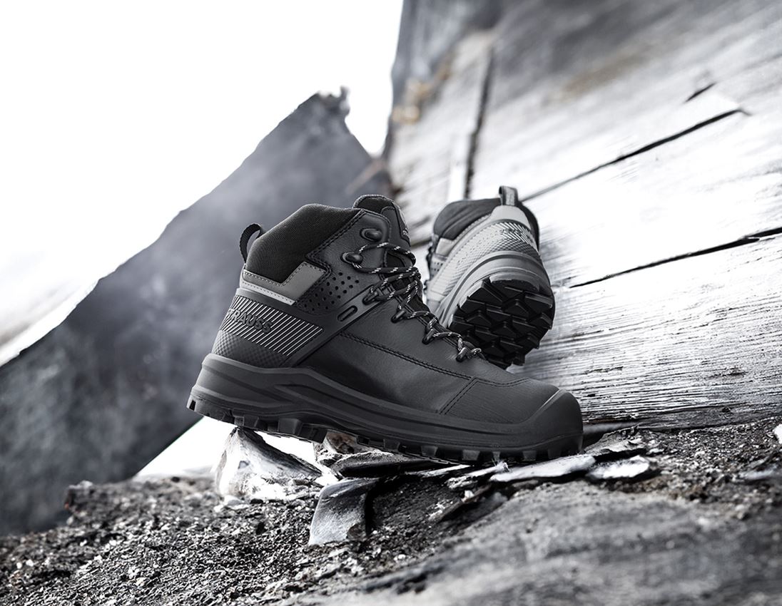Footwear: S3 Safety boots e.s. Katavi mid + black