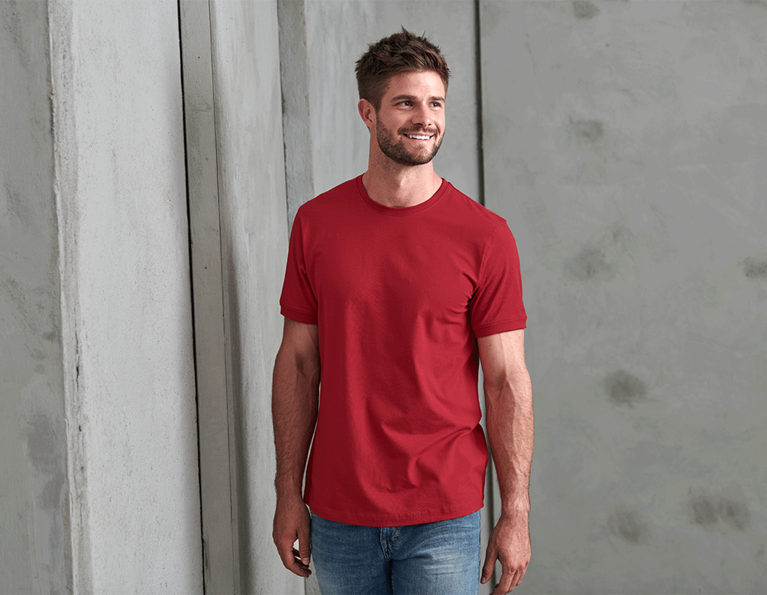 T-Shirts, Pullover & Skjorter: e.s. T-shirt cotton stretch + ildrød