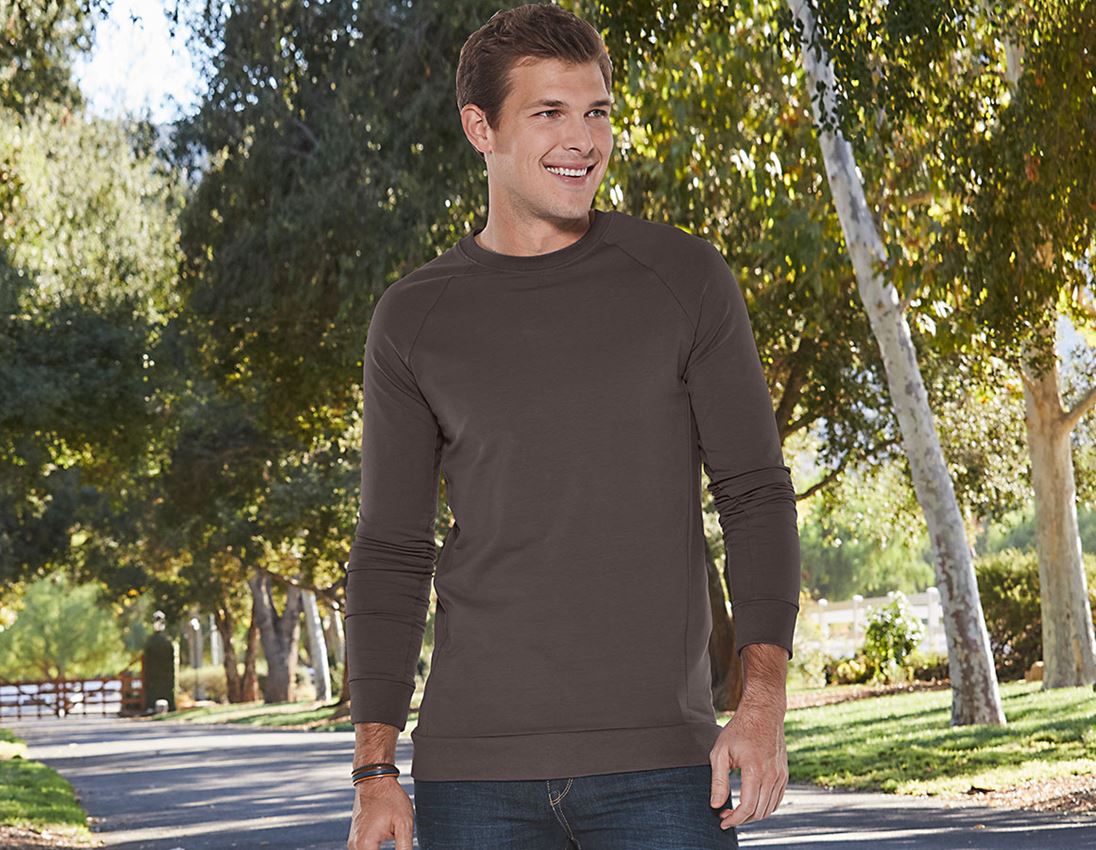 T-Shirts, Pullover & Skjorter: e.s. Sweatshirt cotton stretch, long fit + kastanje