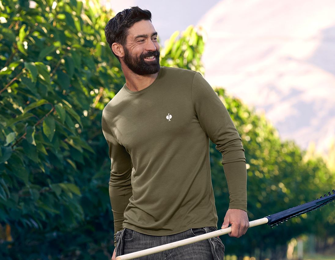 T-Shirts, Pullover & Skjorter: Modal-Longsleeve e.s.concrete + slamgrøn
