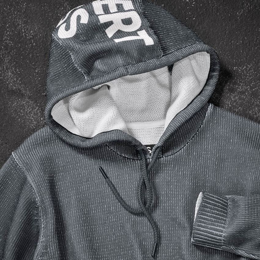 Topics: Knitted hoody e.s.iconic + carbongrey 2