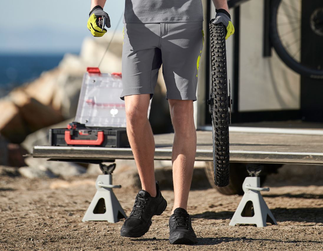 Collaborations: SET: Functional trousers e.s.trail+shorts+football + basaltgrey/acid yellow
