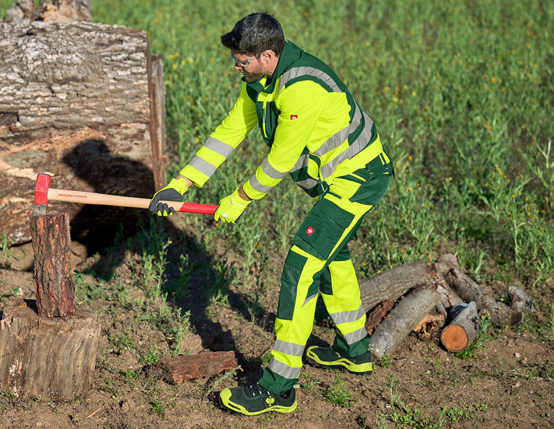 Clothing: High-vis softshell jacket e.s.motion 24/7 + green/high-vis yellow 3