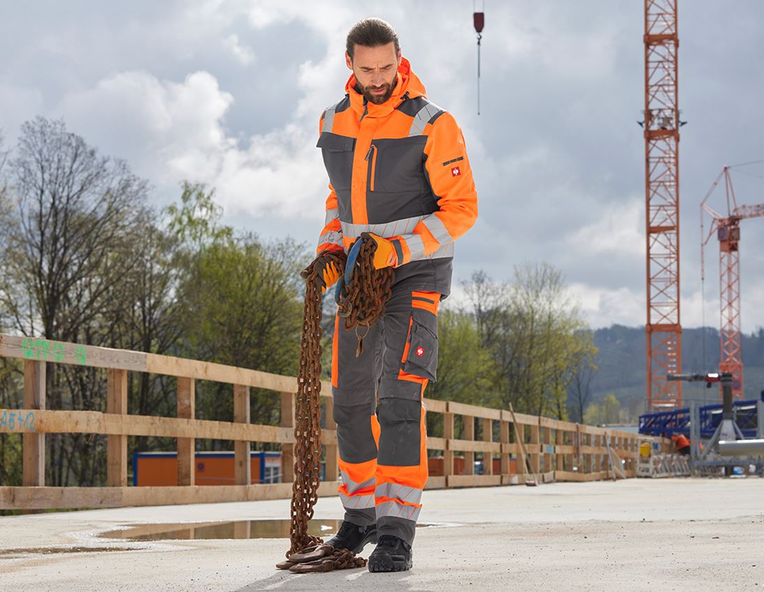 Clothing: High-vis trousers e.s.motion 24/7 + anthracite/high-vis orange 3