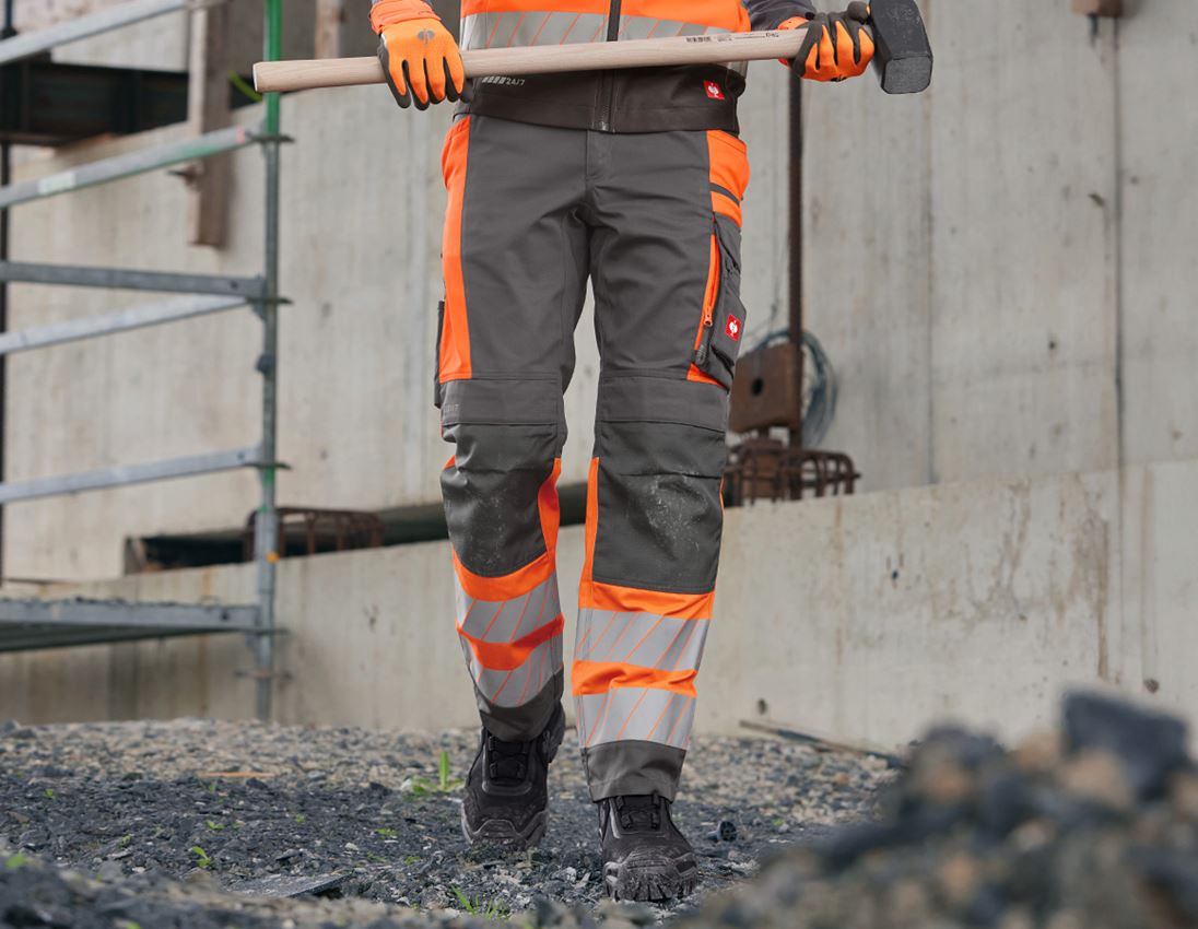 Topics: High-vis trousers e.s.motion 24/7 + anthracite/high-vis orange