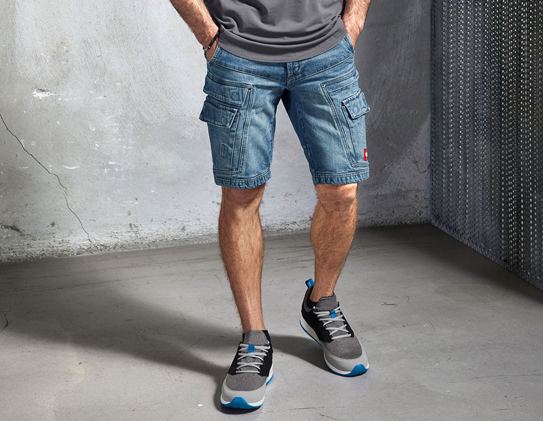 Arbejdsbukser: e.s. Cargo Worker jeans-shorts POWERdenim + stonewashed