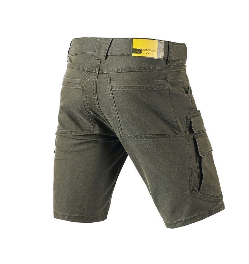 Topics: Cargo shorts e.s.vintage + disguisegreen 3