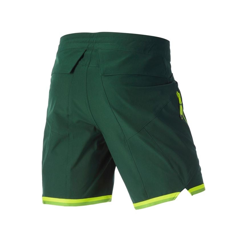 Beklædning: Shorts e.s.ambition + grøn/advarselsgul 7