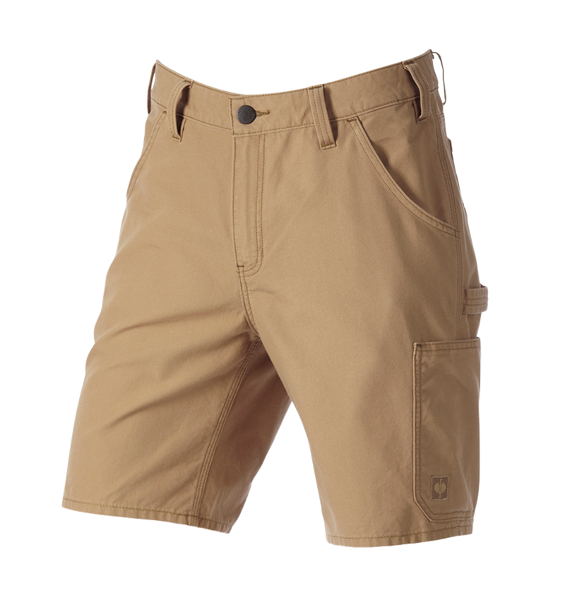 Beklædning: Shorts e.s.iconic + mandelbrun 7