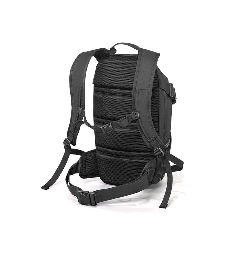 Accessories: e.s. OLED Backpack + sort 4